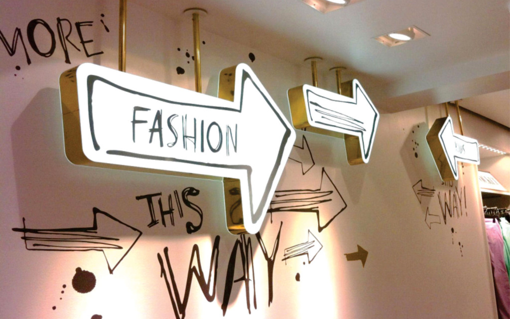 Fashion_LIT-NAVsmall-1024x640