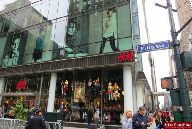 HM Retail Sign & Display Development for Large Retailer
