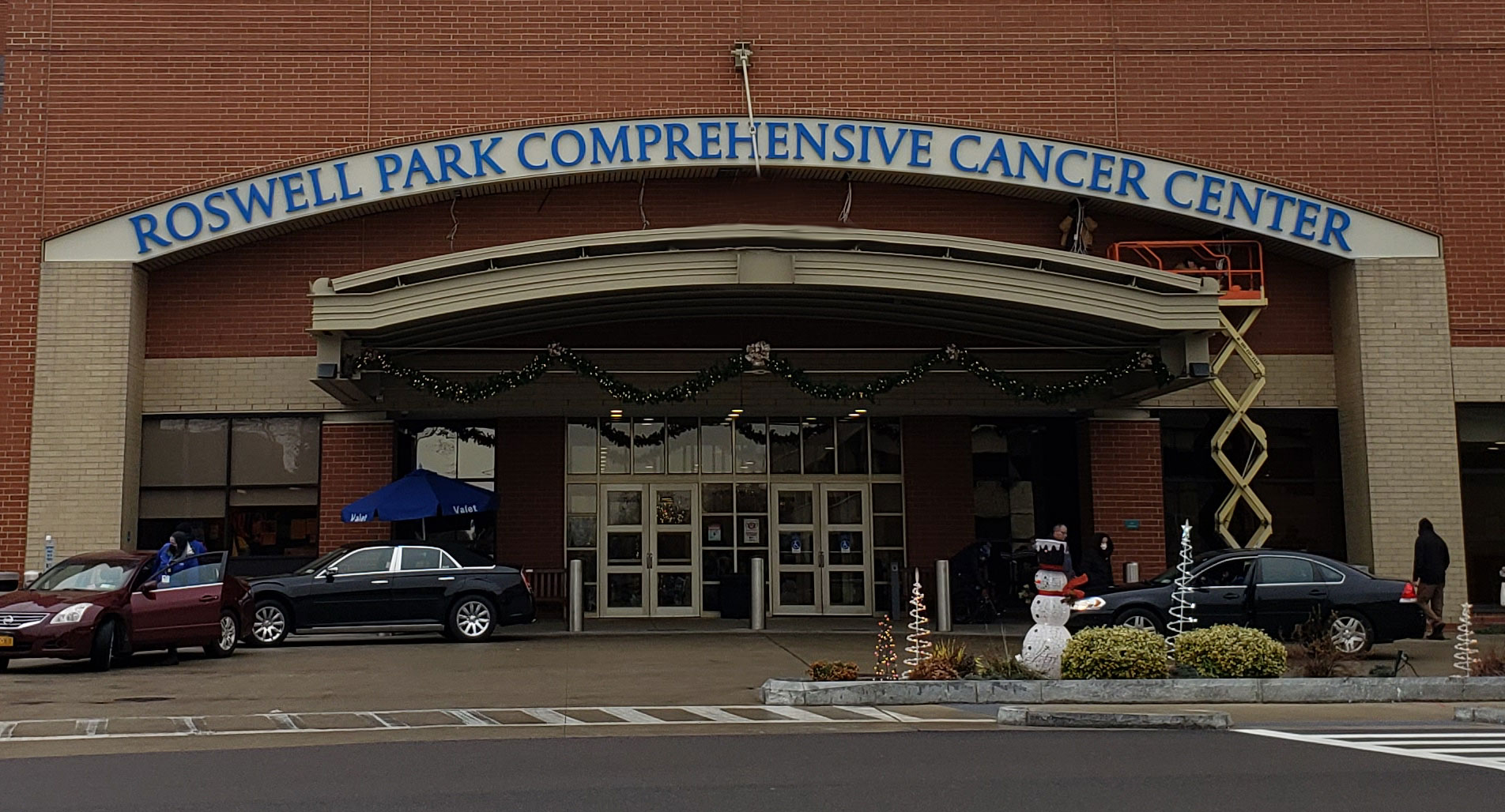 Roswell Park Gateway Signage